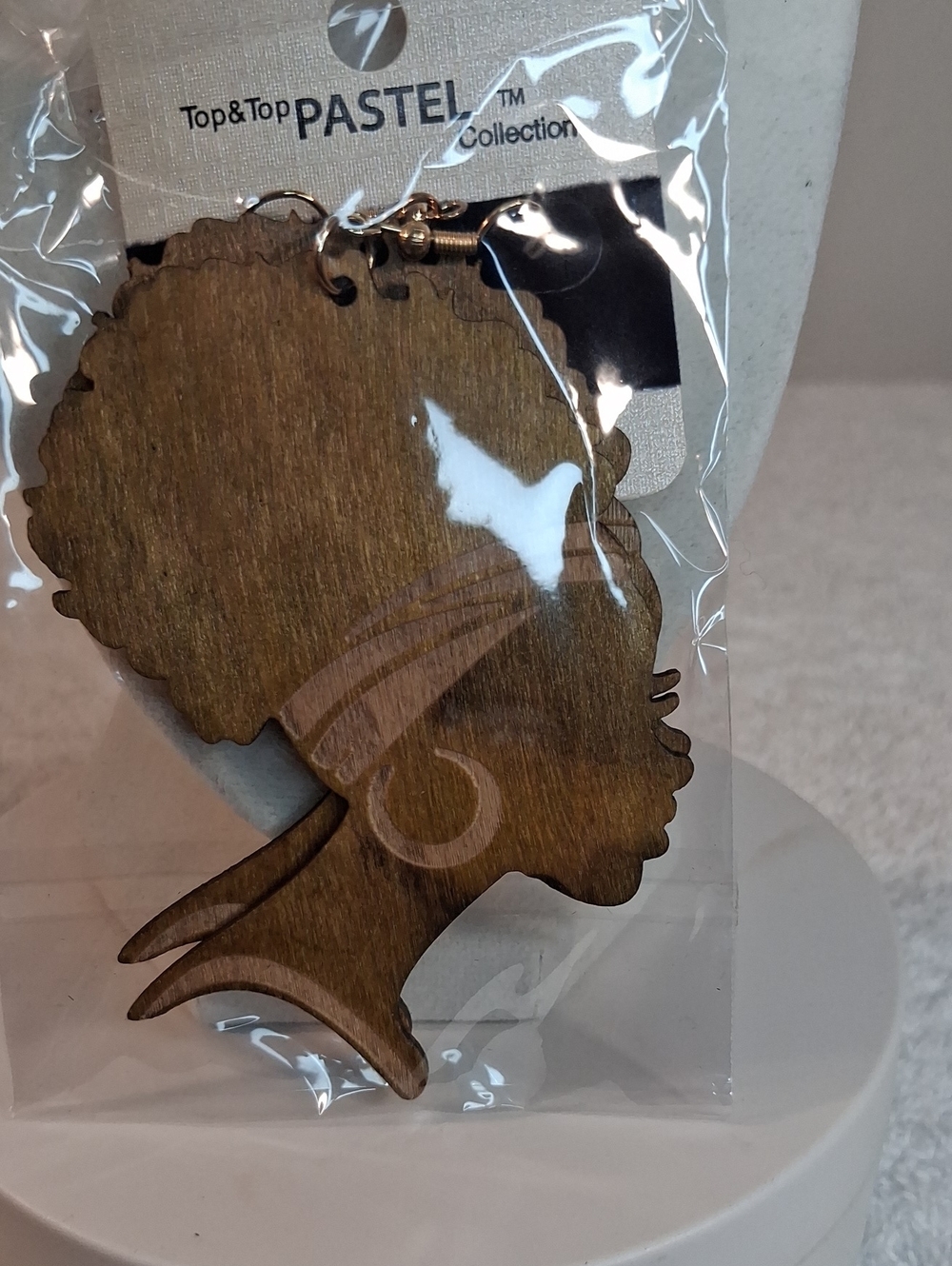 Top & Top Pastel Brown Wooden Afro Silhouette Earrings - Brown